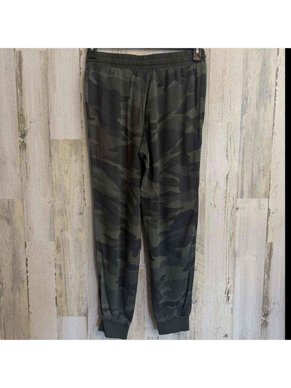 Splendid Camo Joggers Women’s Small Green Drawstring Pocket - Picture 8 of 8